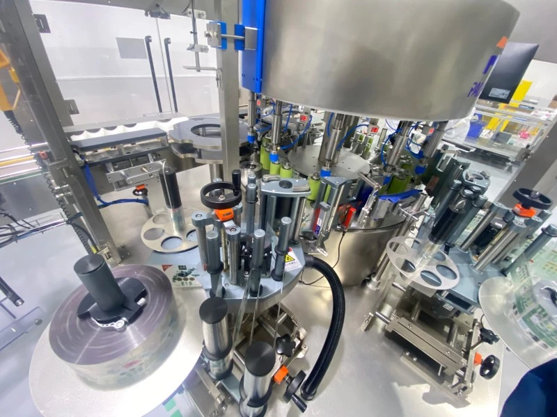 Milk Bottle Self Adhesive Labeling Machine